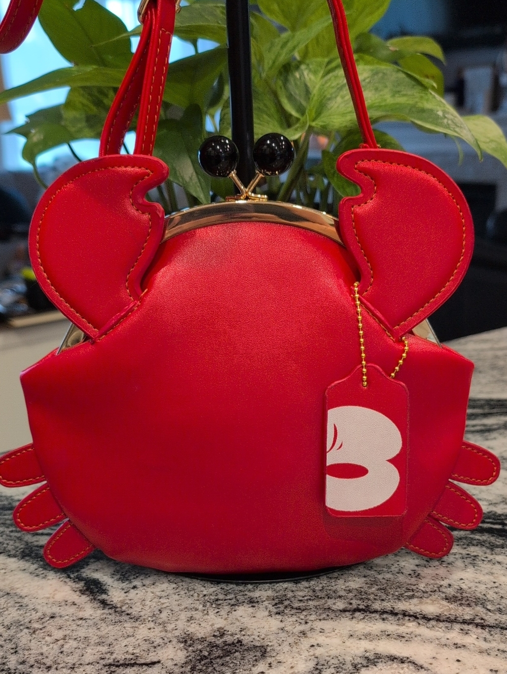 Novelty Crab Kisslock Crossbody Bag
